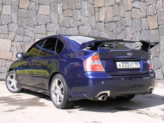 Subaru Legacy B4