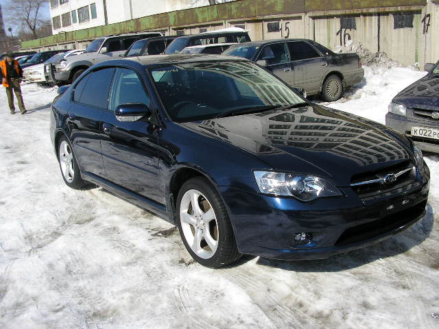 2004 Subaru Legacy B4 Images