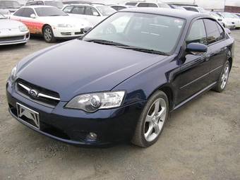 2004 Subaru Legacy B4 Pictures