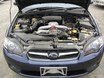 2004 Subaru Legacy B4 Pictures