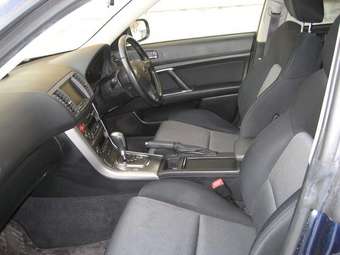 2004 Subaru Legacy B4 Pictures
