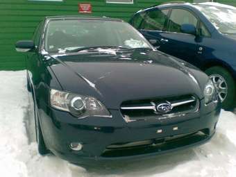 2004 Subaru Legacy B4 Photos