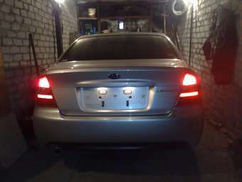 2004 Subaru Legacy B4 Pictures