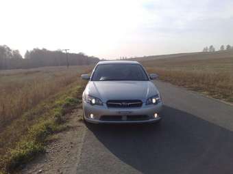 2004 Subaru Legacy B4 Photos