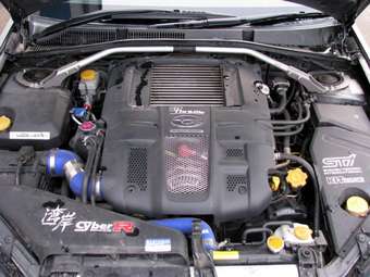 2004 Subaru Legacy B4 Photos