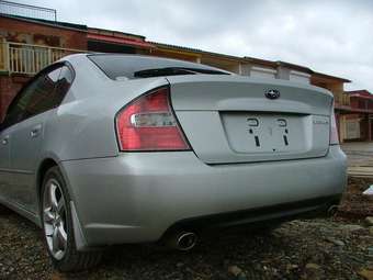 2004 Subaru Legacy B4 Pictures