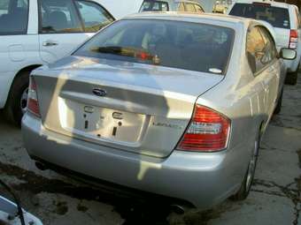 2004 Subaru Legacy B4 Photos