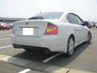 2004 Subaru Legacy B4 Pictures