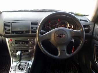 2004 Subaru Legacy B4 Photos