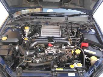 2004 Subaru Legacy B4 Pictures