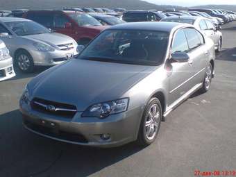 2004 Subaru Legacy B4 Photos