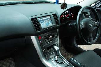 2004 Subaru Legacy B4 Images