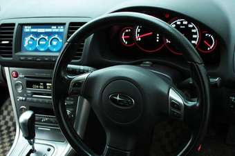 2004 Subaru Legacy B4 Pictures