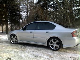 2004 Subaru Legacy B4 Photos