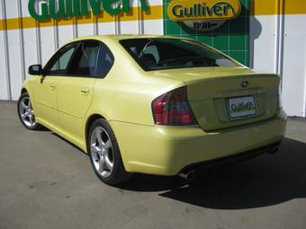 2004 Subaru Legacy B4 Pictures