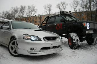 2004 Subaru Legacy B4 Photos