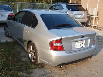 2004 Subaru Legacy B4 Photos