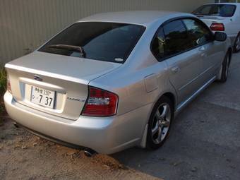 2004 Subaru Legacy B4 Photos