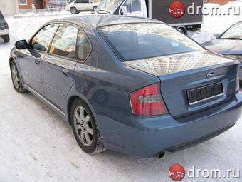 2004 Subaru Legacy B4 Pictures