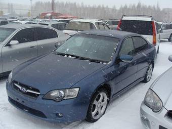 2004 Subaru Legacy B4 Photos