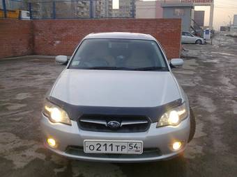 2004 Subaru Legacy B4 Pictures