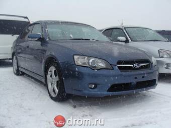 2004 Subaru Legacy B4 Pictures