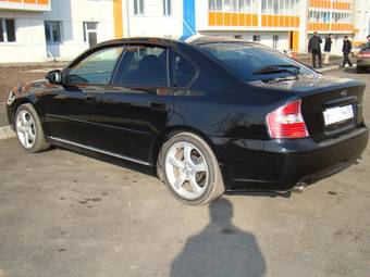 2004 Subaru Legacy B4 Photos