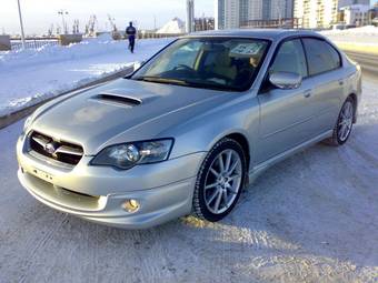 2004 Subaru Legacy B4 Photos