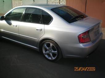 2004 Subaru Legacy B4 Pics