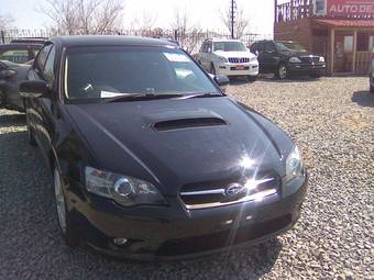 2004 Subaru Legacy B4 Pictures