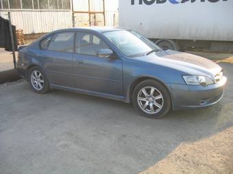 2004 Subaru Legacy B4 Photos