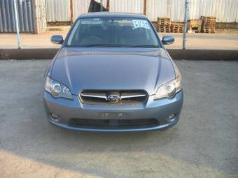 2004 Subaru Legacy B4 Pictures