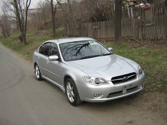 2004 Subaru Legacy B4 Pics
