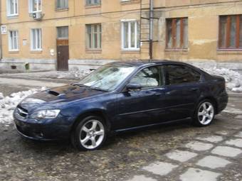 2004 Subaru Legacy B4 Photos