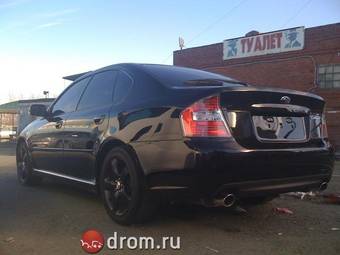 2004 Subaru Legacy B4 Photos