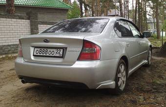 2004 Subaru Legacy B4 Pictures
