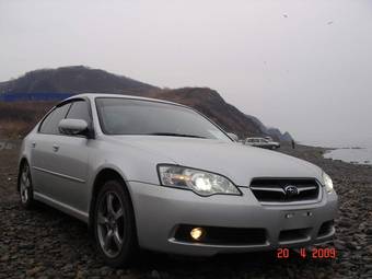 2004 Subaru Legacy B4 Photos