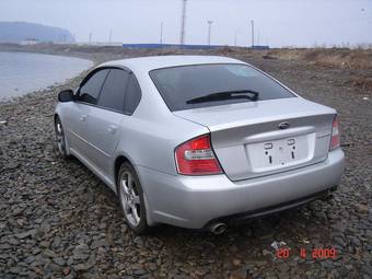2004 Subaru Legacy B4 Photos