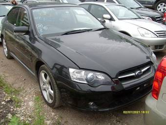 2004 Subaru Legacy B4 Photos