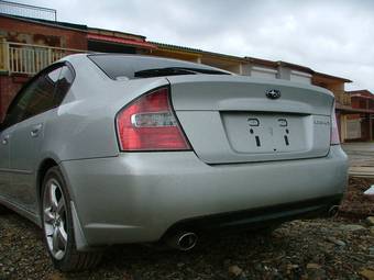 2004 Subaru Legacy B4 Photos