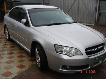 2004 Subaru Legacy B4 Photos