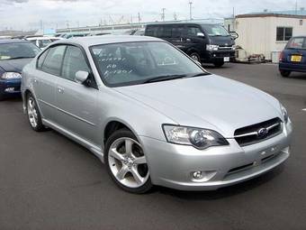 2004 Subaru Legacy B4 Photos