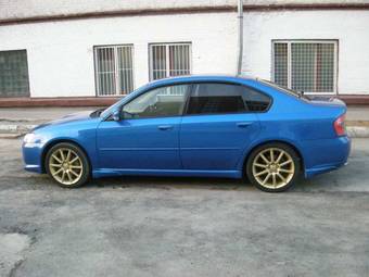 2004 Subaru Legacy B4 Pictures