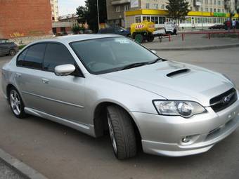 2004 Subaru Legacy B4 Photos