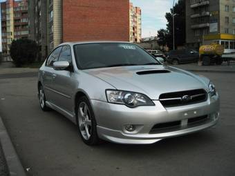 2004 Subaru Legacy B4 Photos