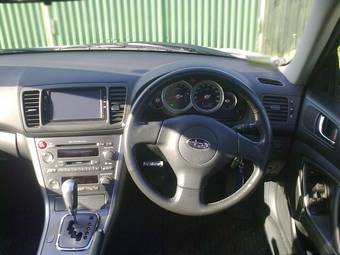 2004 Subaru Legacy B4 Photos