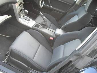 2004 Subaru Legacy B4 Photos