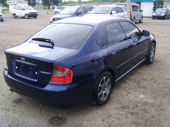 2004 Subaru Legacy B4 Pictures