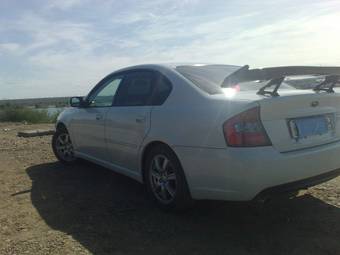 2004 Subaru Legacy B4 Pictures