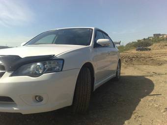 2004 Subaru Legacy B4 Photos